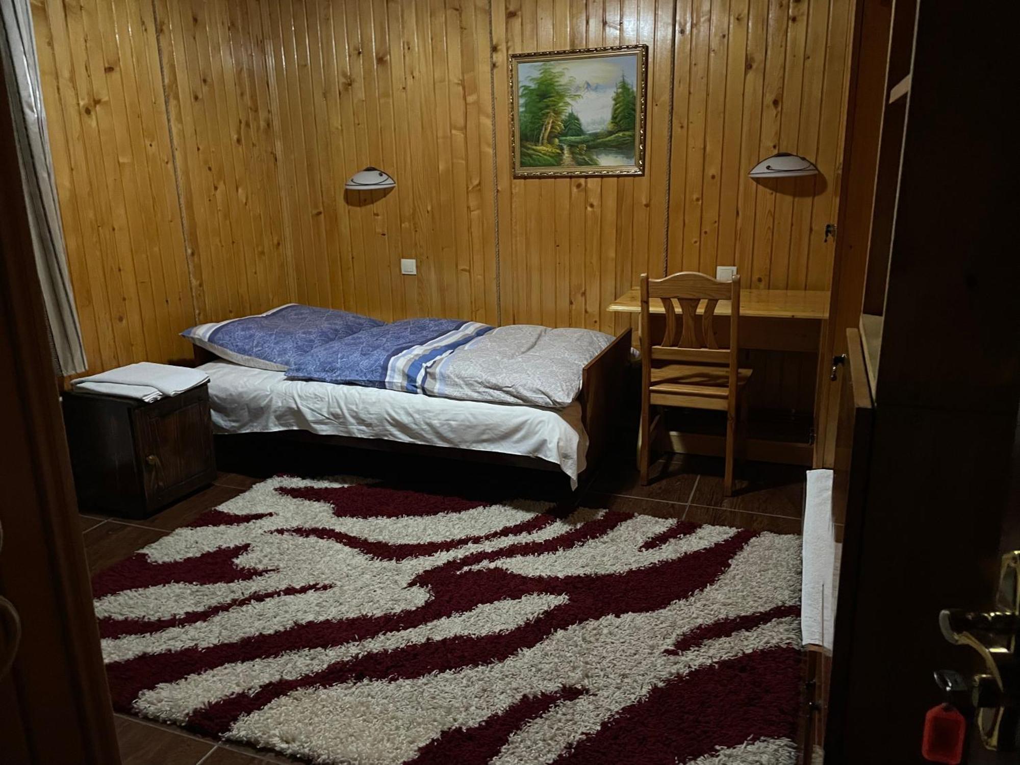 Guest House Nad Tisou 克瓦西 外观 照片